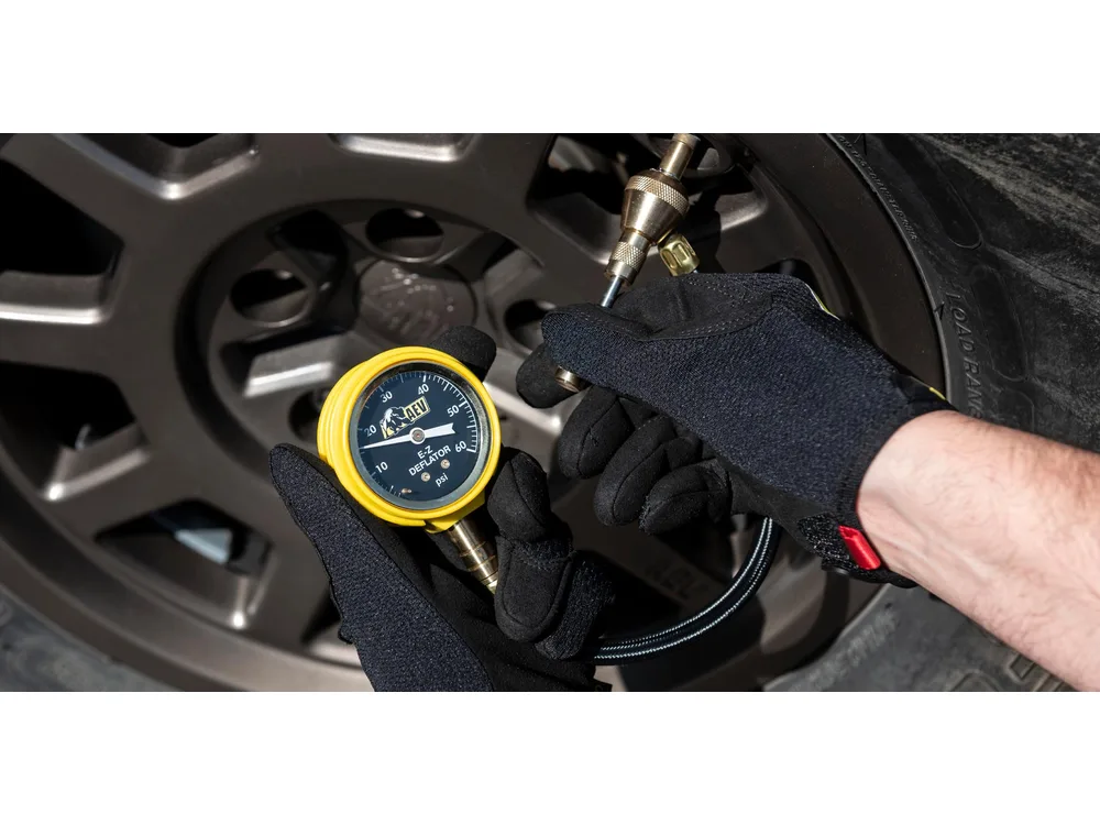 AEV EZ Tire Deflator & Storage Pouch manufacturer product photograph 4